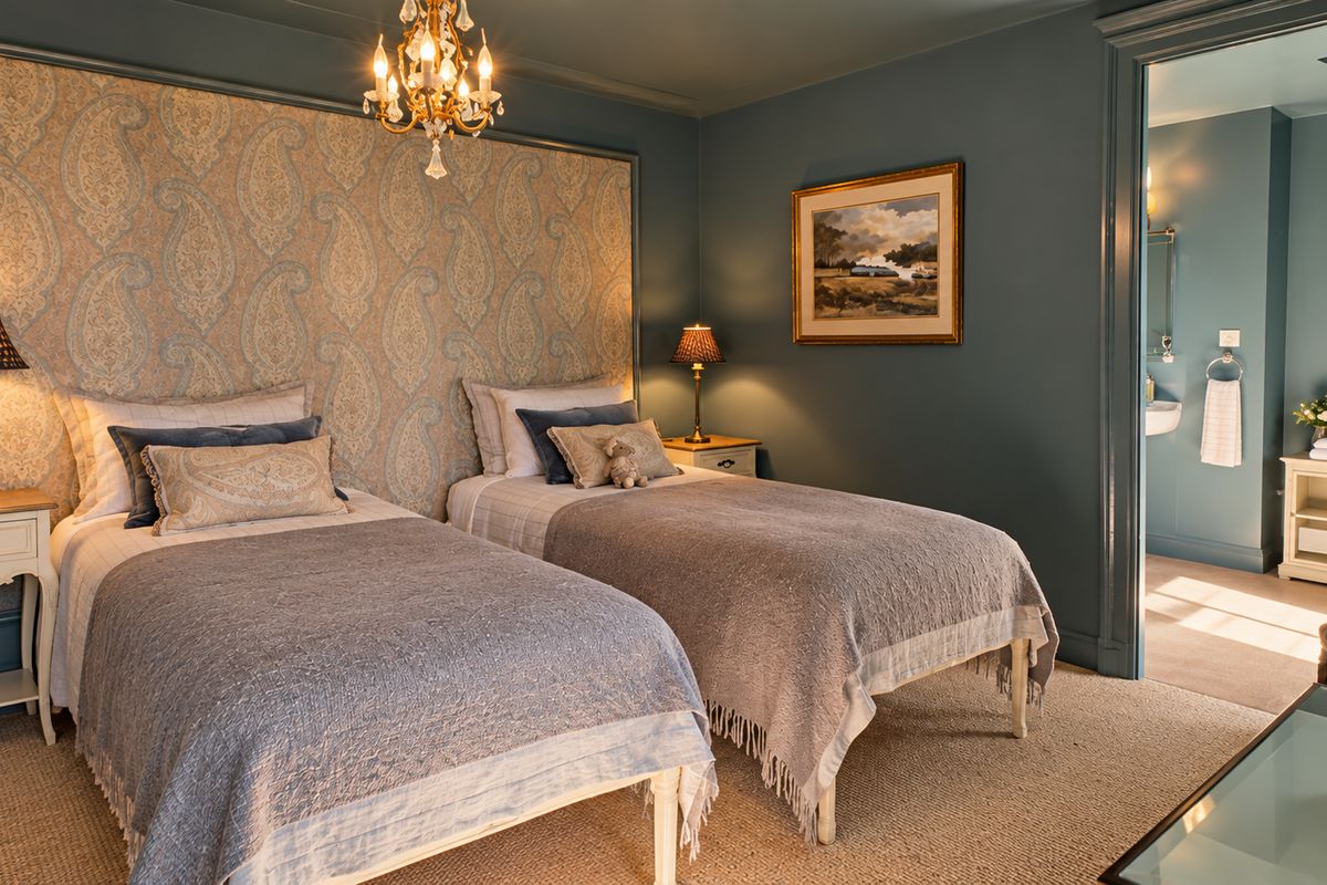 Les Gémeaux, bedroom 8 at Château de l'Angotière